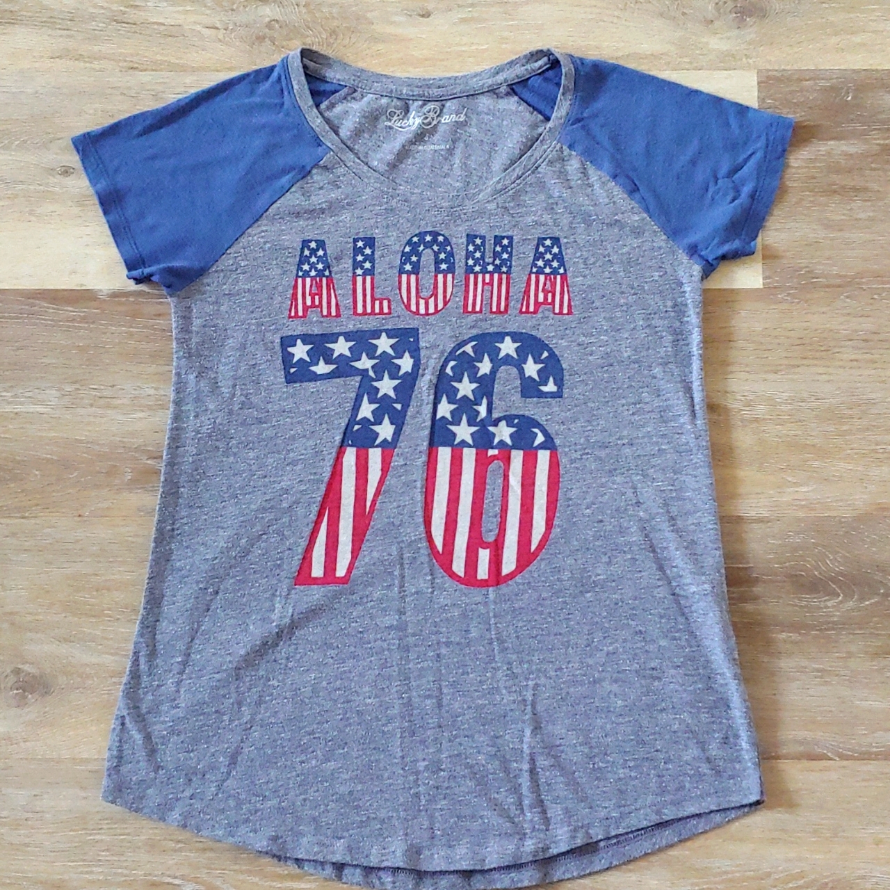 Lucky Brand Womens Aloha 76 Graphic TShirt Size S